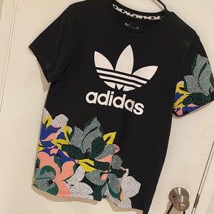 Adidas womens T shirt